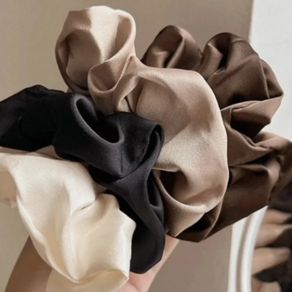 🆕BUY 1 SET GET 1 SET FREE!!! 5 PIECE SET SATIN HAIR SCRUNCHIES